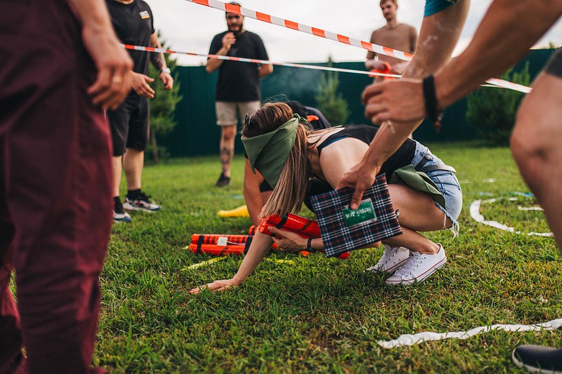 Тимбилдинг на свежем воздухе в Bonn ко Дню строителя