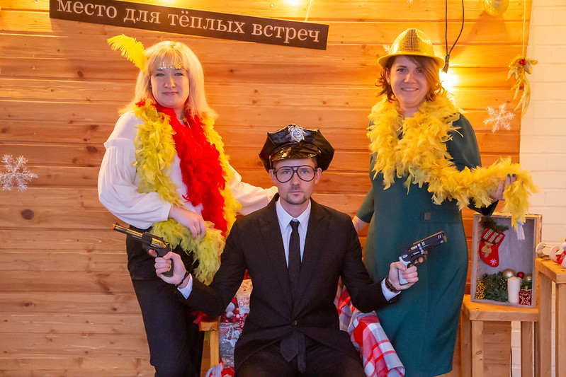 Новогоднее украшение зала для корпоратива в Bonn