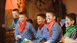 Квест в реальности «Бермудский треугольник» Квест «Бермудский треугольник». Квест для школы в Бонне.